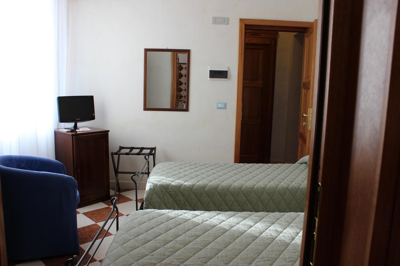 Villa Cosilinum Padula Zewnętrze zdjęcie